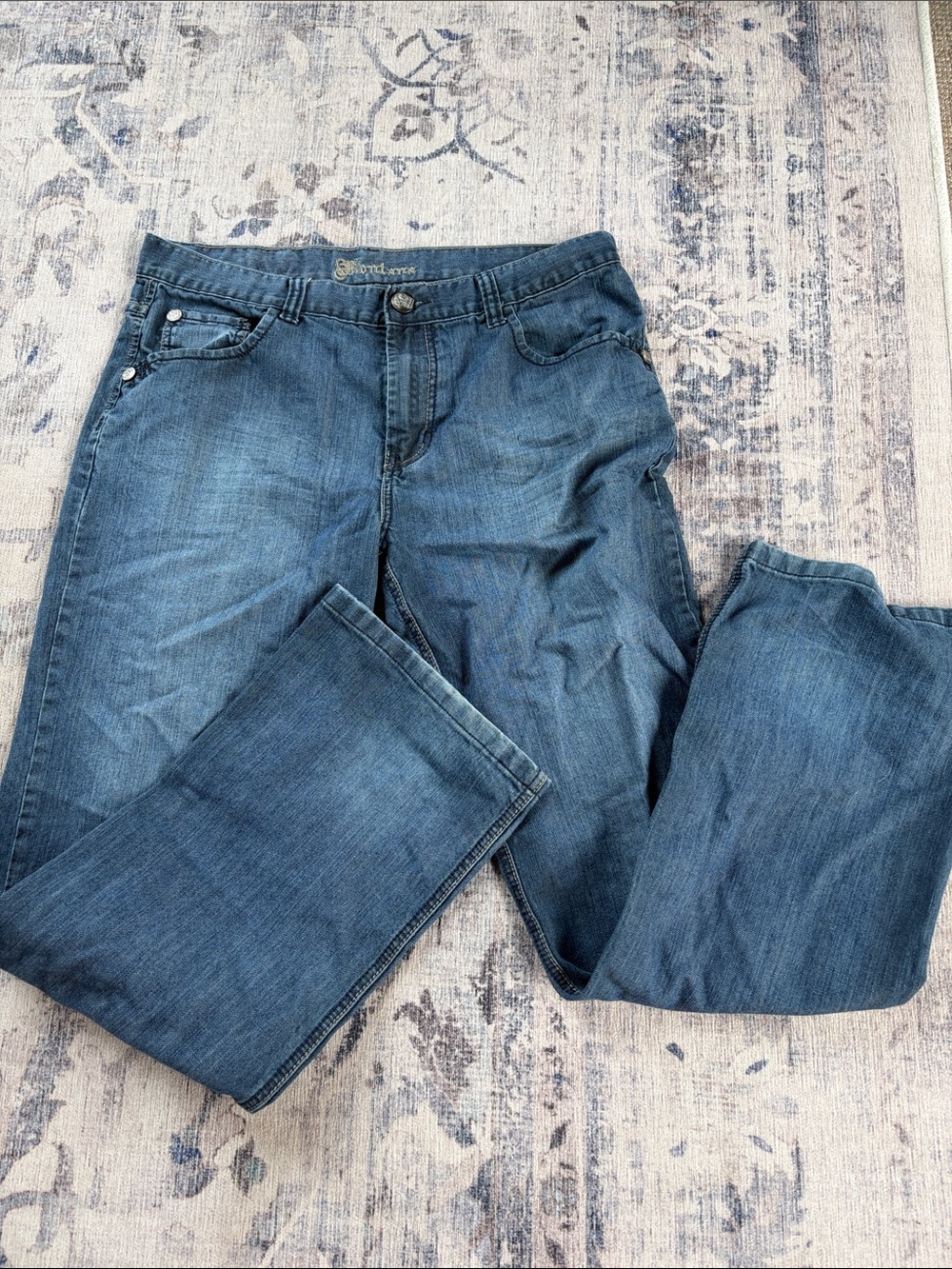 Men's Bootcut Jeans in Dark Blue - Classic Everyday Style